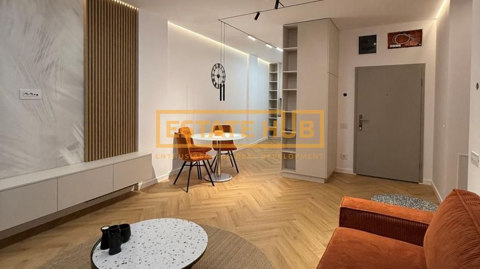 Apartament 2 camere + parcare subterana, Central - Poză 1