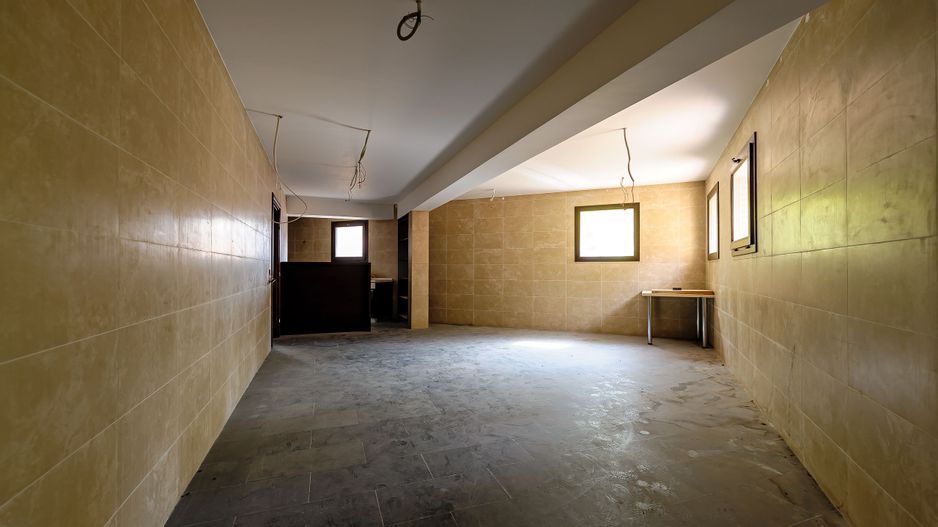 Clădire comercială în zona Grădiște. - Poză 34