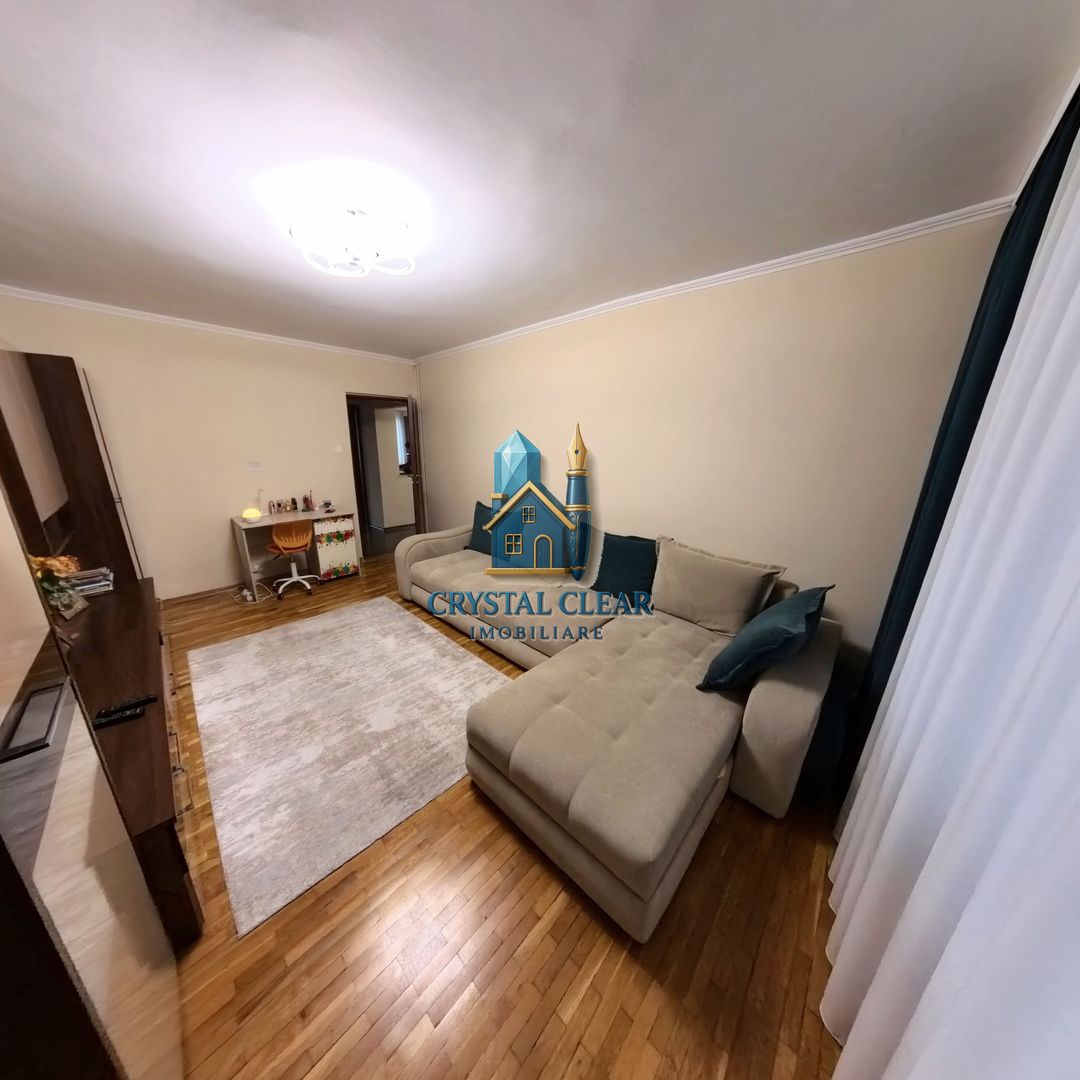 Apartament 3 camere - cartier Tudor Vladimirescu, str. Livezeni - Poză 1