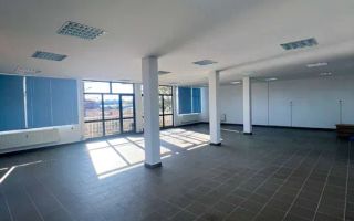 Spatiu comercial/birouri/cabinet - Poză 3