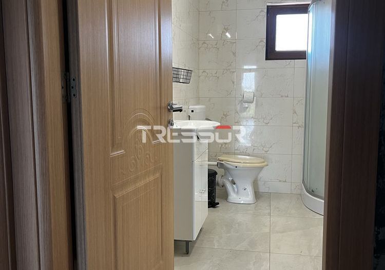 CASĂ SPAȚIOASĂ DE ÎNCHIRIAT, LUMINA, CONSTANȚA - Poză 8