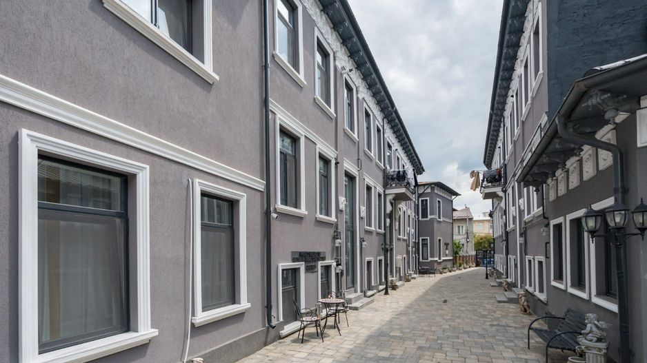 APARTAMENT 3 CAMERE DE INCHIRIAT - Poză 2