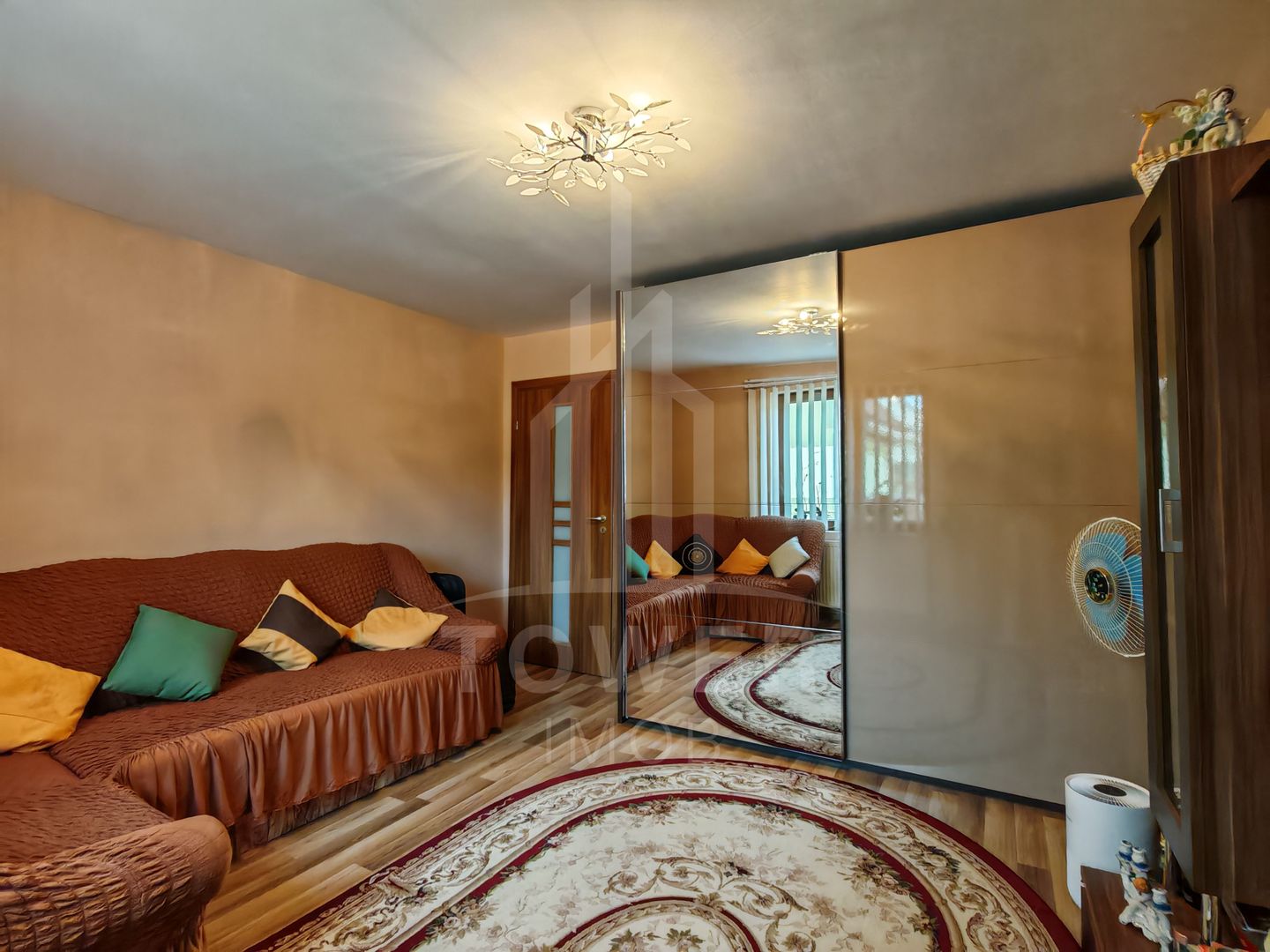 Casa singur in curte de vanzare in Gusterita. - Poză 10