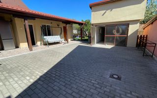 Casa cu teren frumos si garaj zona Mehala - Poză 20