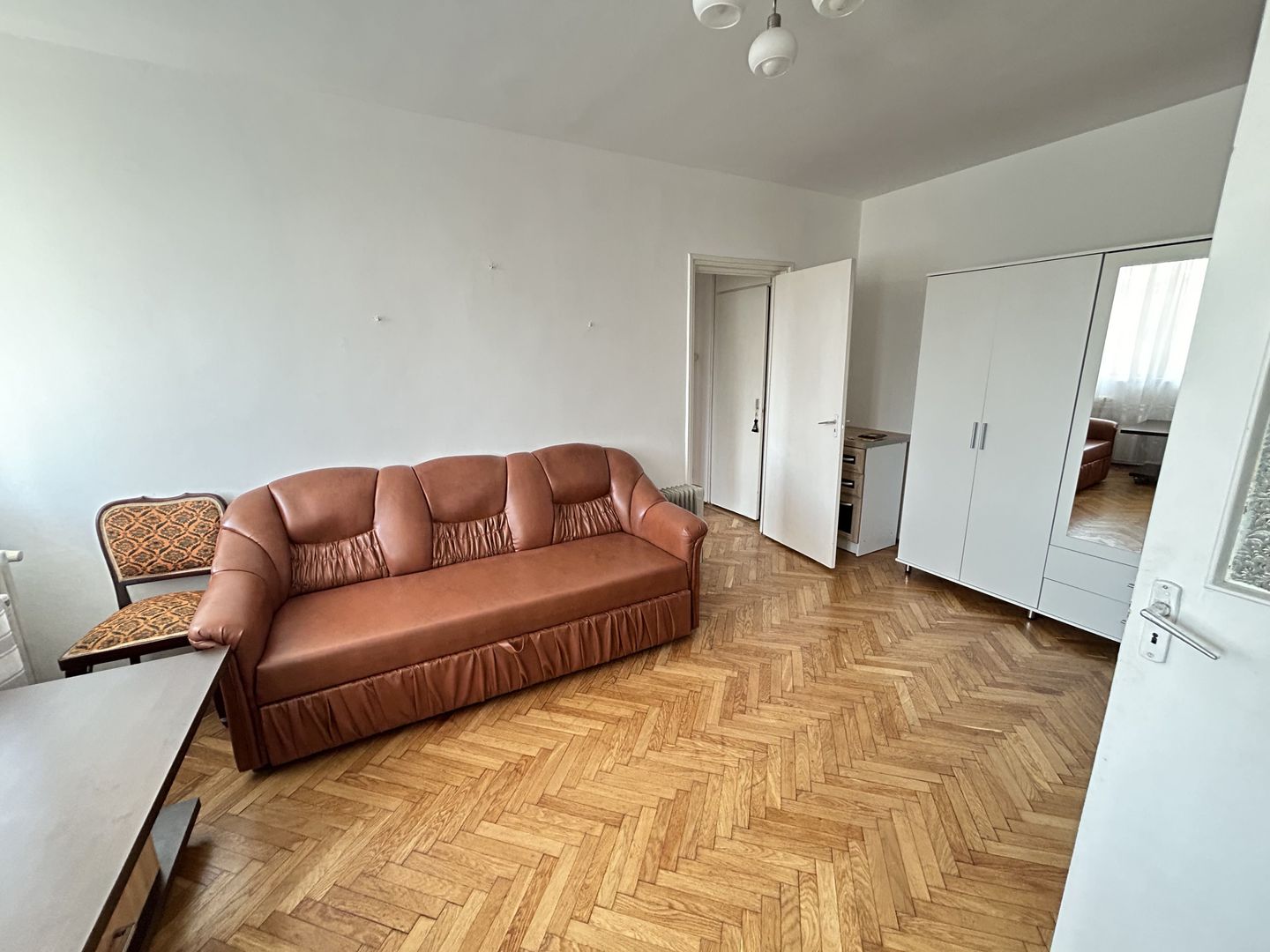 APARTAMENT 1 MAI | CIUPERCA - Poză 3
