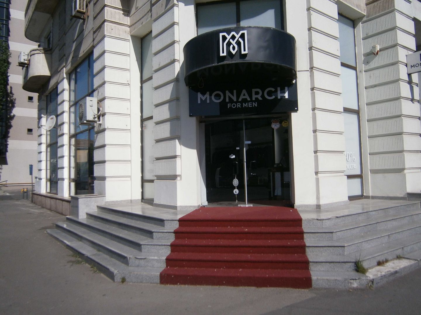 Vânzare spatiu comercial ultracentral-  Piata Unirii (Hiperclini Medlife) - Poză 4