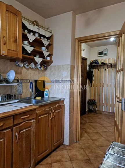 Apartament cu 2 camere decomandat zona Galata - Poză 3