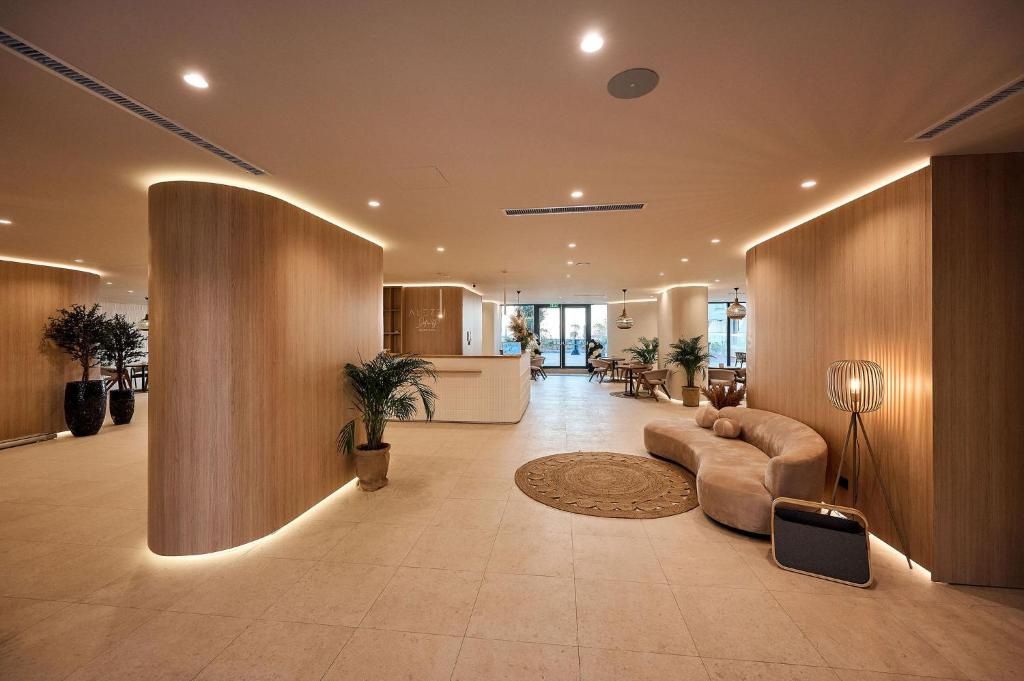 2 camere în Alezzi Infinity cu suprafață generoasă  si vedere la mare - Poză 9