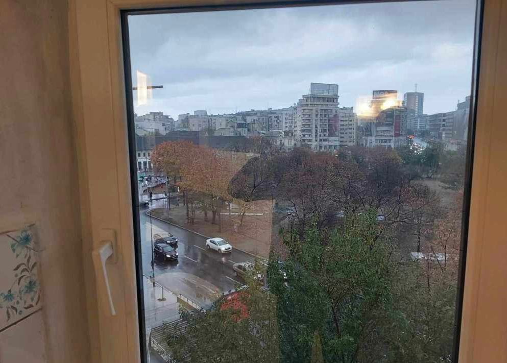 Aparatament 2 camere de vanzare Piata Unirii- Ultracentral - Poză 3