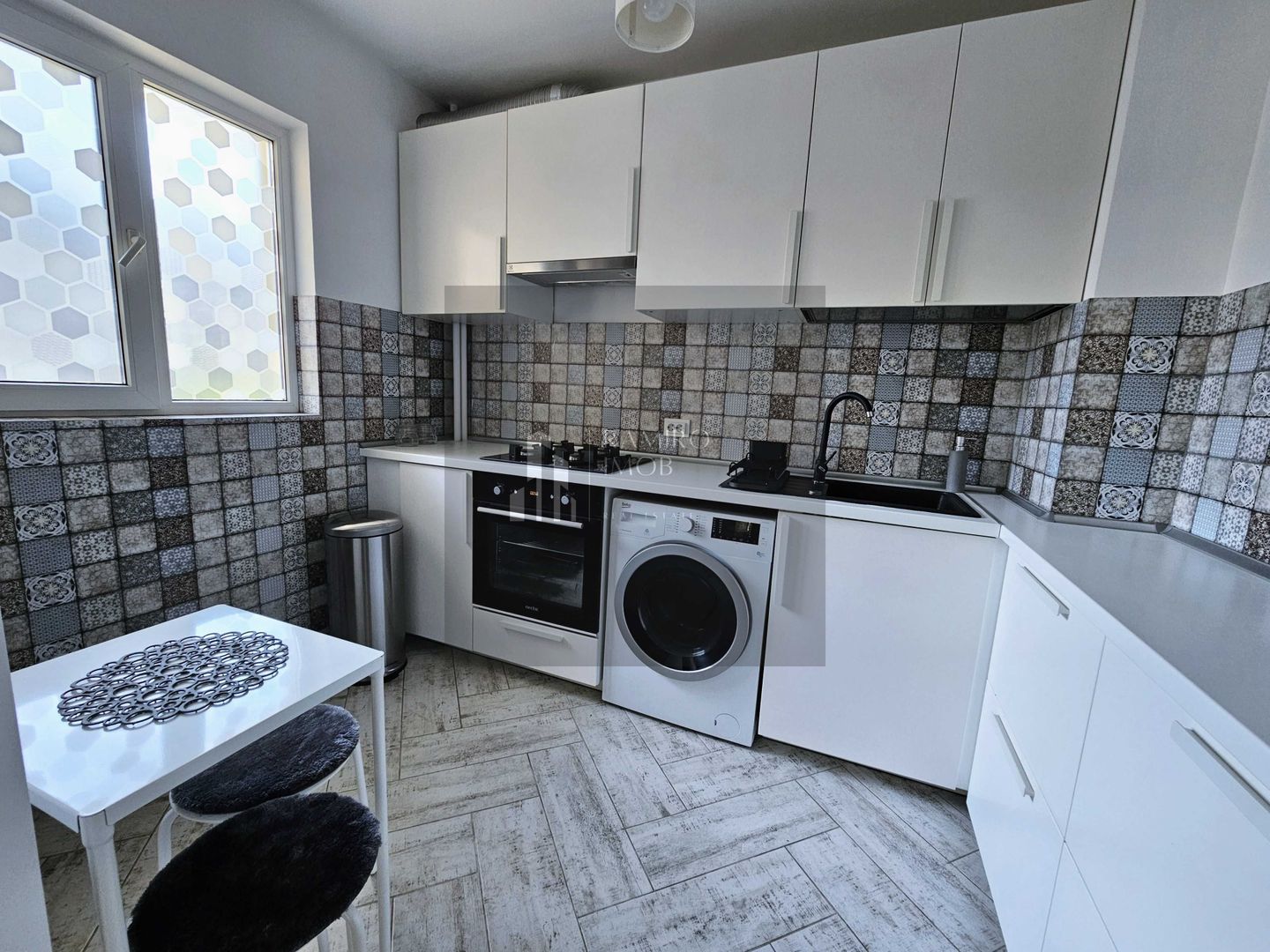 Apartament 3 camere, Tineretului/P-ta Norilor, 5 min metrou, renovat - Poză 4