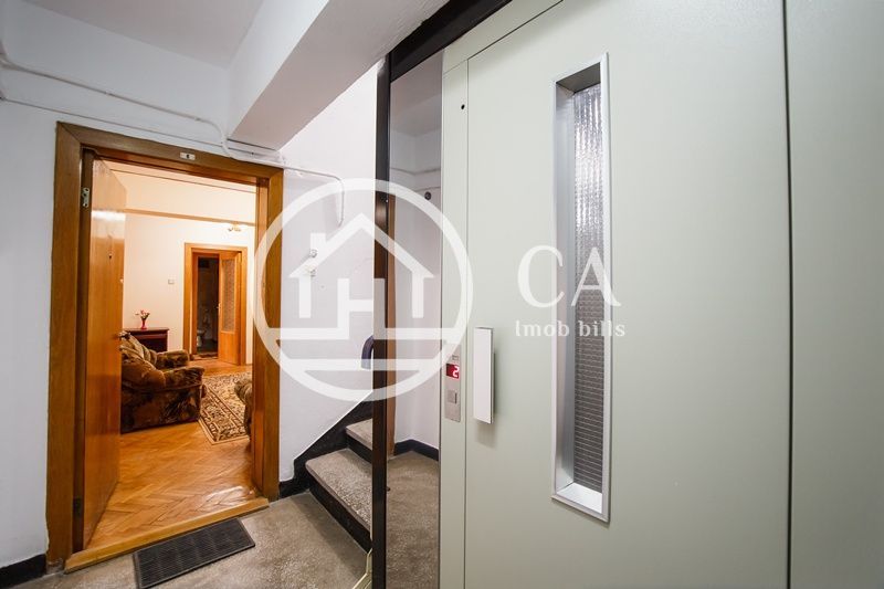 Apartament de închiriat cu 5 camere în zona Ultracentrală, Oradea - Poză 8