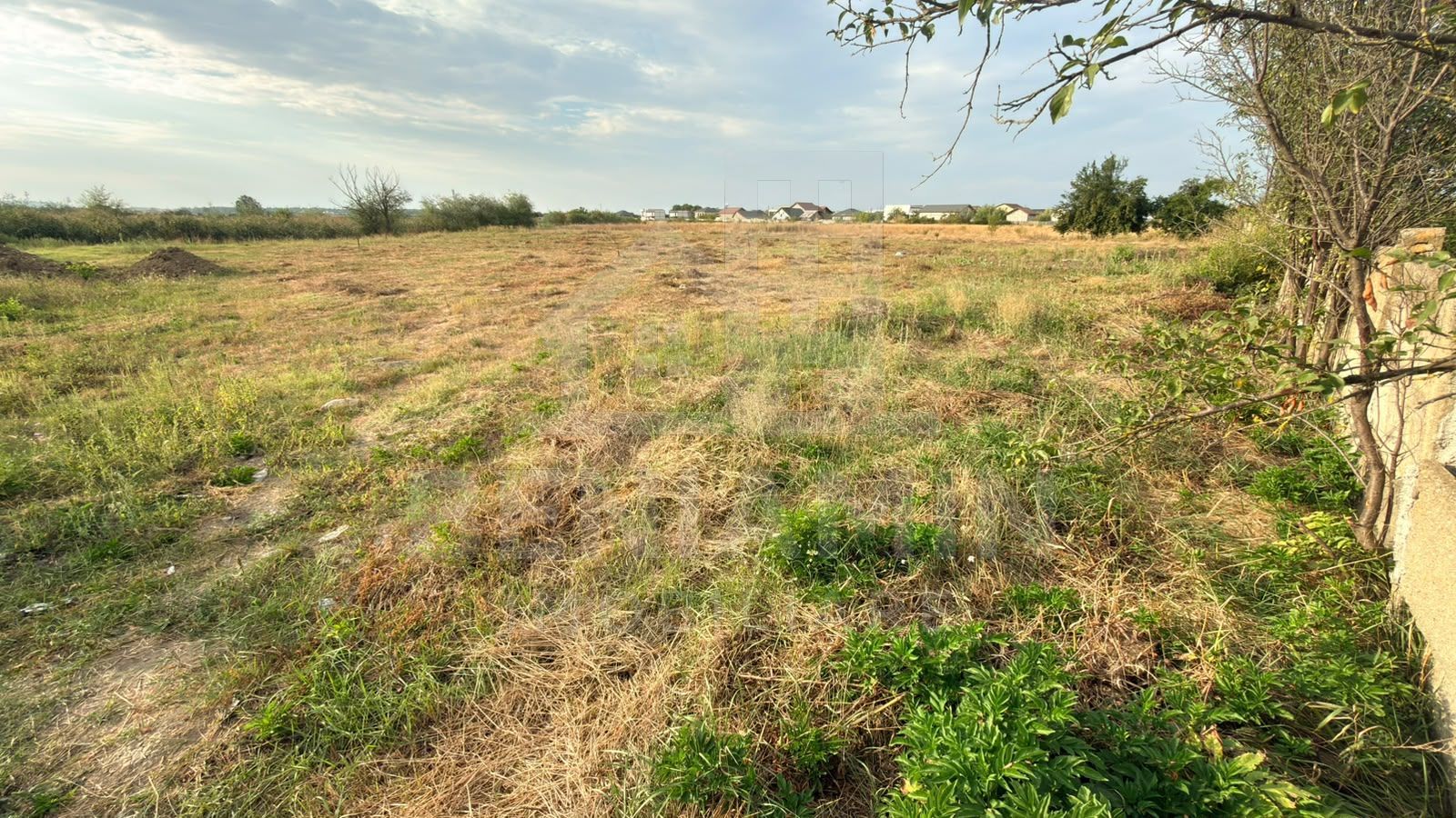 Teren de vanzare in Popoveni loturi de 550mp deschidere mare - Poză 7