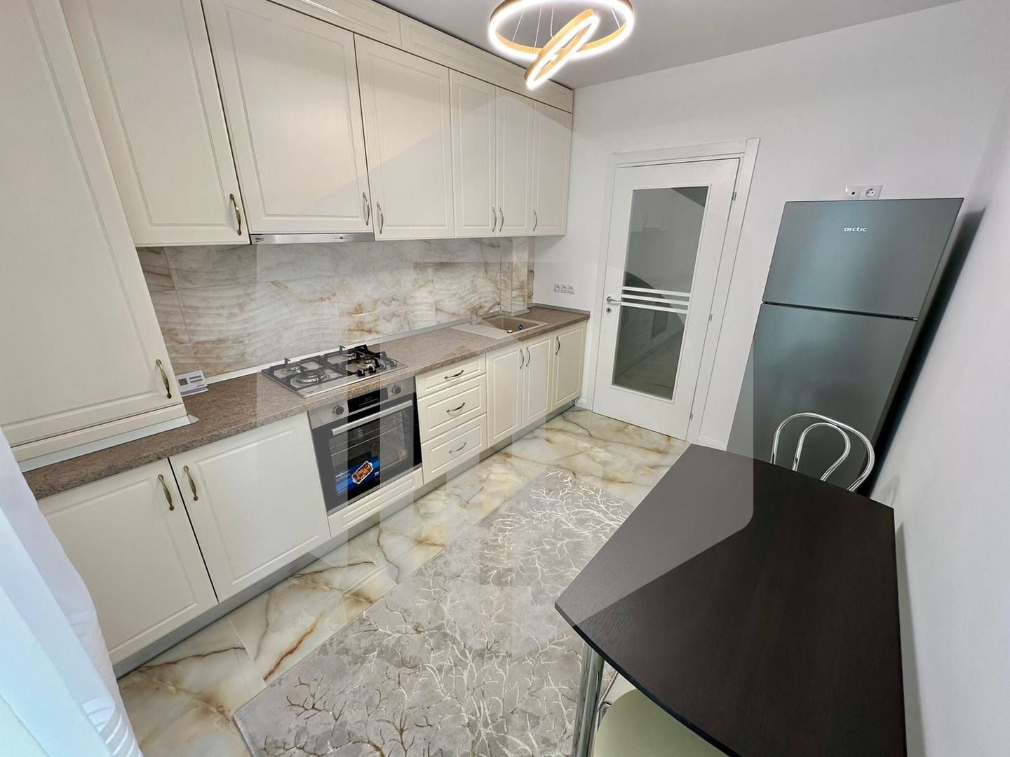 Apartament 2 Camere | Decomandat | LUX | Kogalniceanu | Loc de Parcare - Poză 2