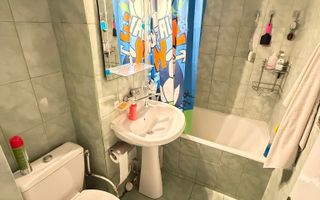 3 Camere Semidecomandat- Etaj 2 - Mobilat/Utilat - Zona Dacia/Bicaz - Poză 6