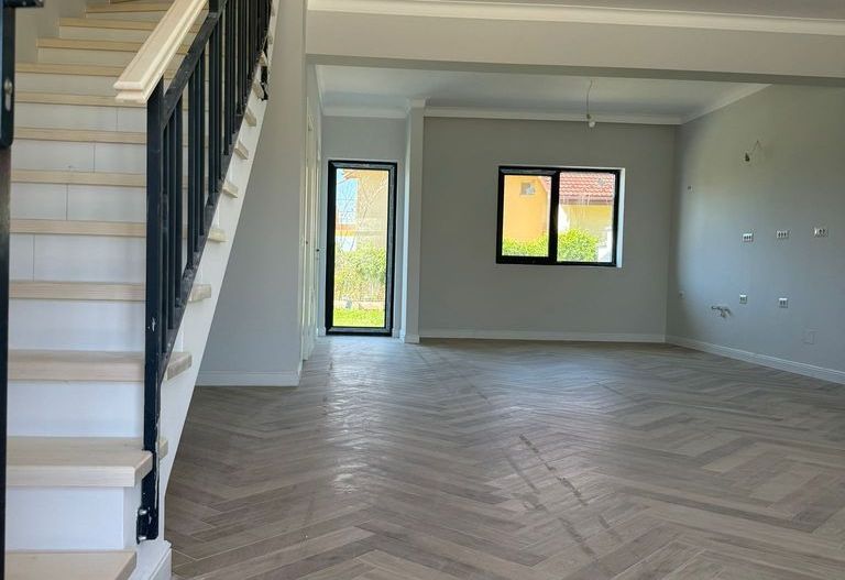 Duplex de vanzare 4, 5 camere | 4 bai | finisaje premium - Corbeanca - Poză 3