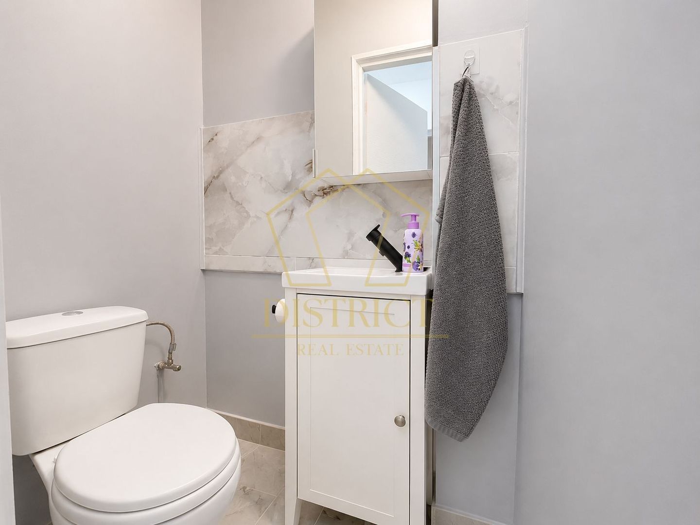 Apartament decomandat cu 3 camere și boxa | Parter | Dâmbovița - Poză 13