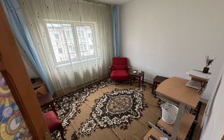 Apartament 3 camere, decomandat, 76mp, in zona Grui - Poză 9
