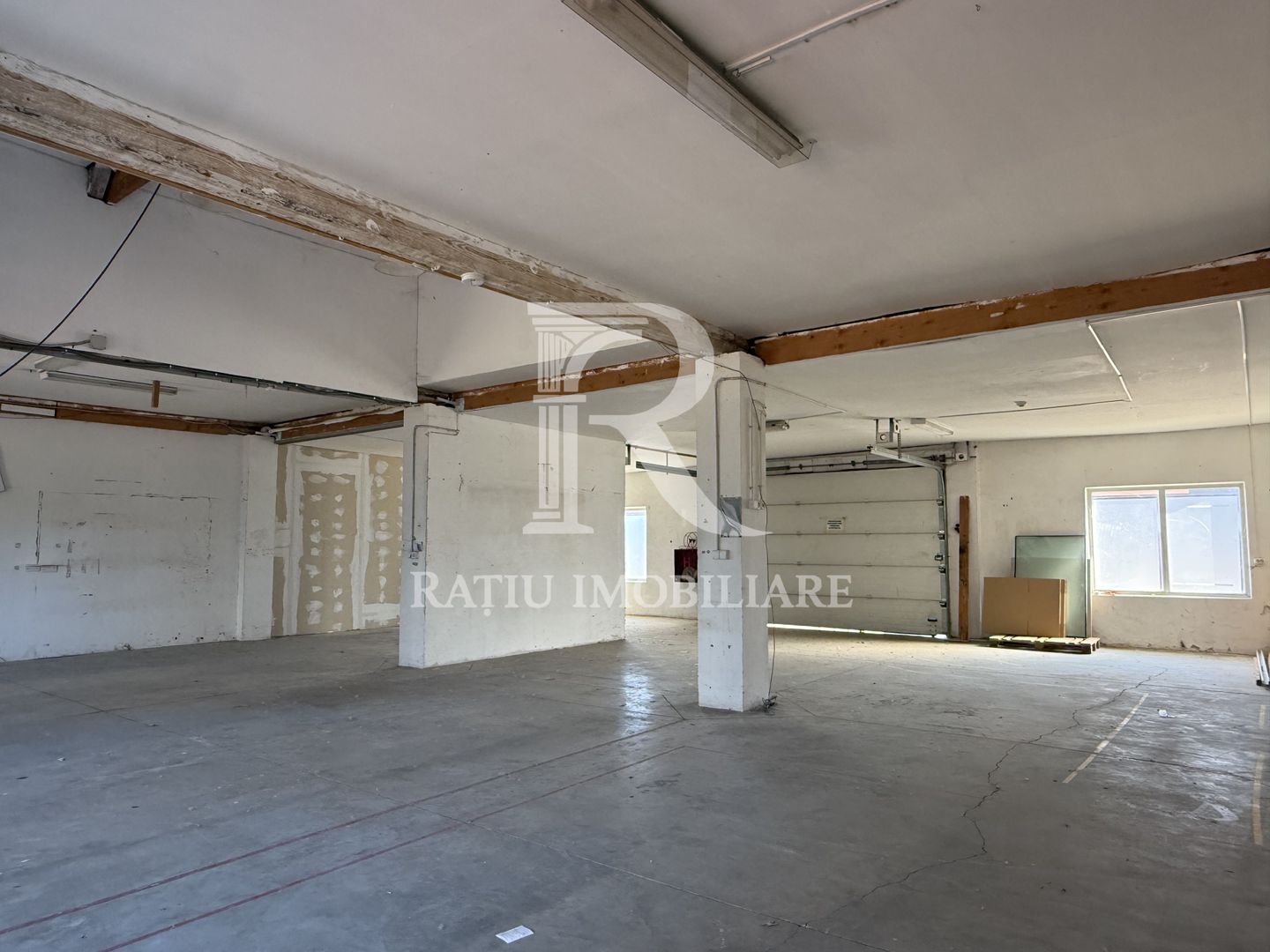 Spațiu multifuncțional in Oradea | Showroom | Depozit | Producție - Poză 11