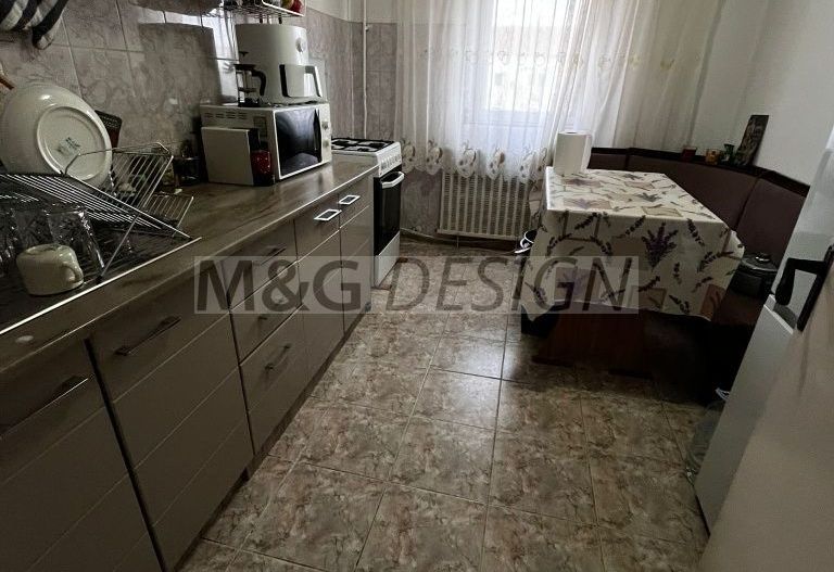 Apartament 2 camere zona Complexul Studentesc - Poză 2