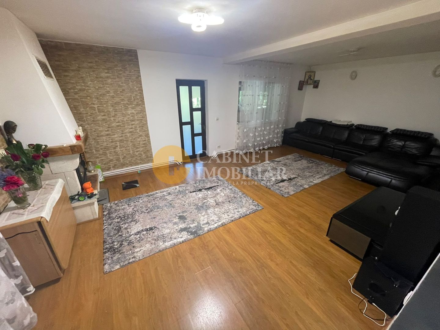 Casă Duplex Integral (Ambele Părți) - 325mp Utili, 1000mp Teren, Asfalt - Poză 15