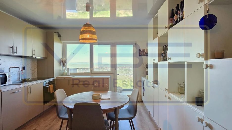 Apartament Modern/Cozy- 79 mp- View Panoramic - Poză 15
