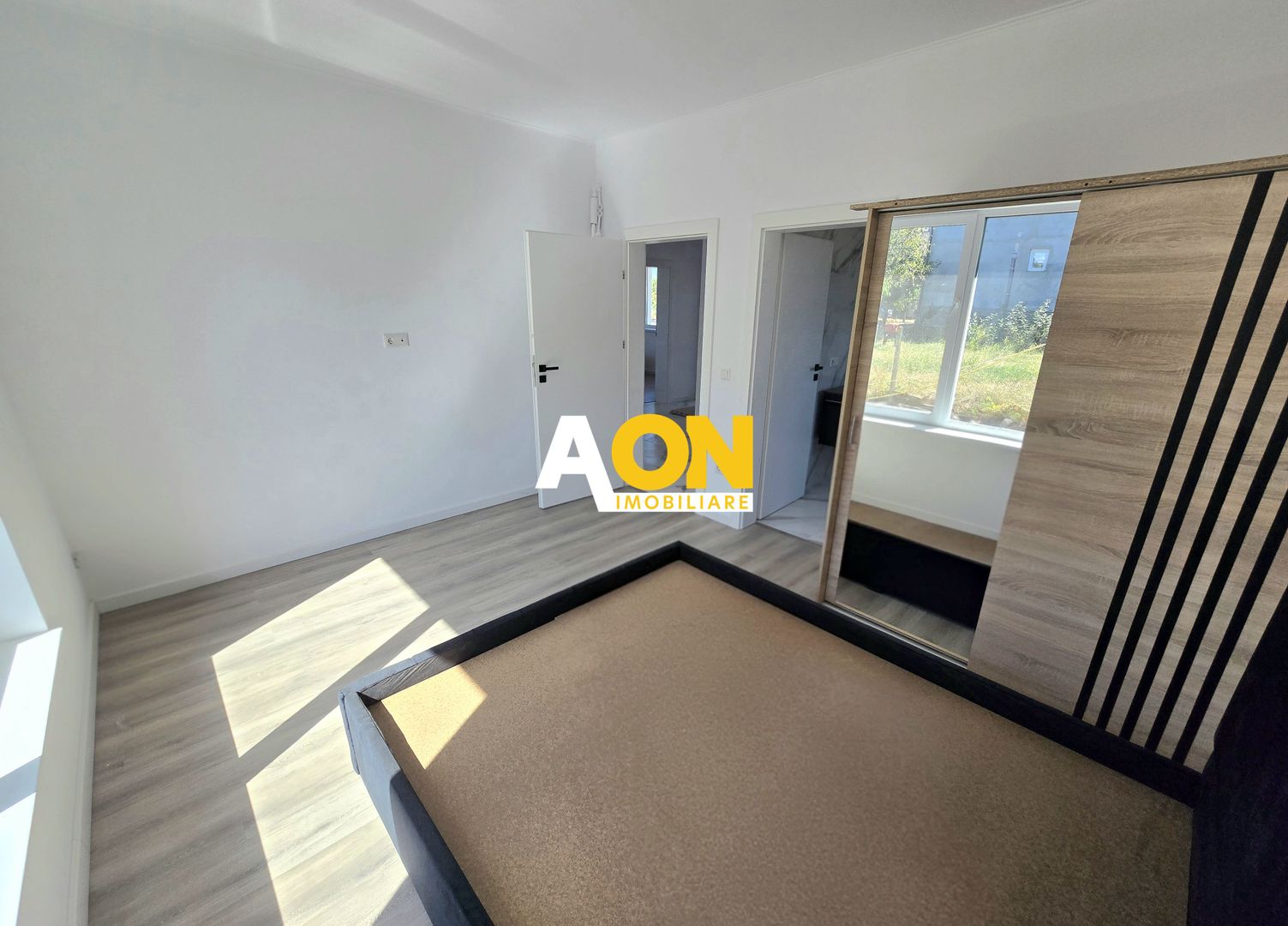 Casă Individuală de Închiriat, 4 Camere, Prima Închiriere, Ampoi 3 - Poză 9