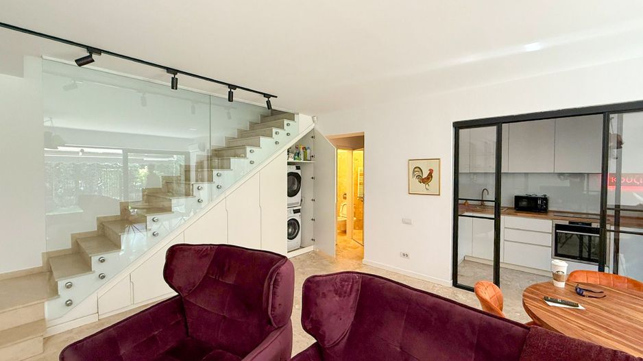 Chirie | Vilă 5 camere 170mp | Parcare | Jacuzzi | Curte privată - Poză 22