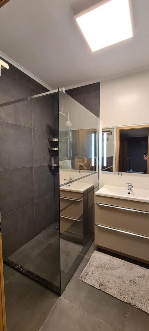 Apartament cu curte privată în imobil nou, Borhanci - Poză 10