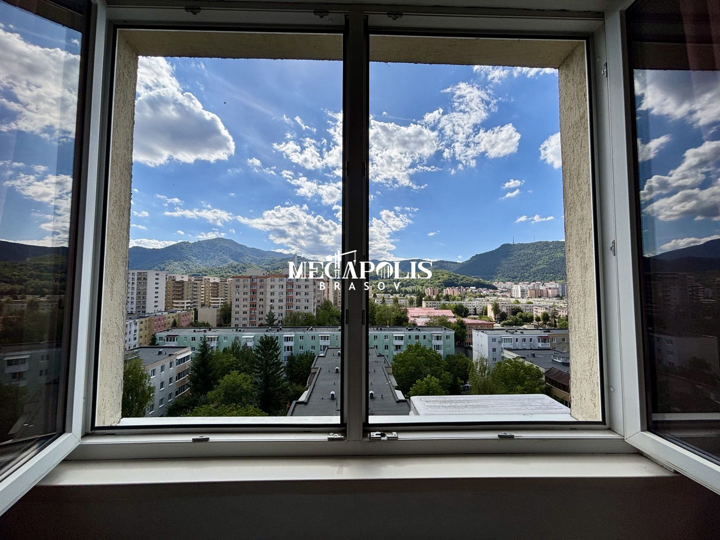 Apartament 2 camere | Vedere Panoramică | Calea București - Poză 1