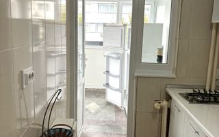 Apartament cu 3 camere, balcoane și lift în Dorobanți - Poză 7