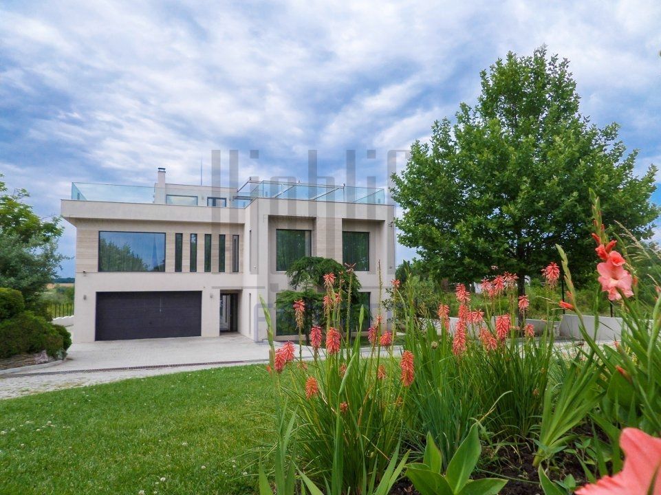 Oaza de relaxa de pe malul lacului Snagov. - Poză 2