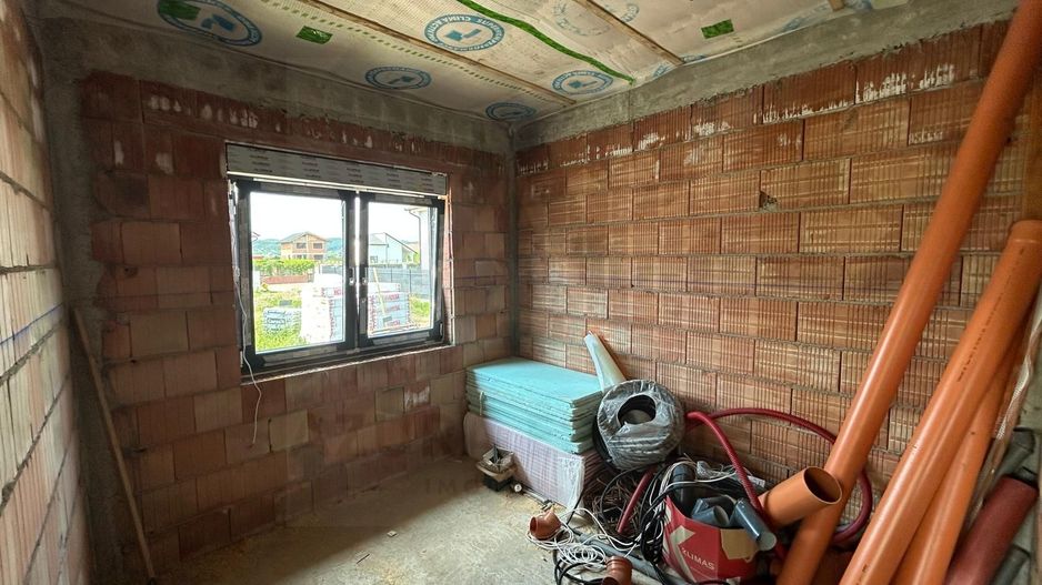 Casa premium pe un singur nivel 4 camere terasa pivnita Cristian - Poză 15
