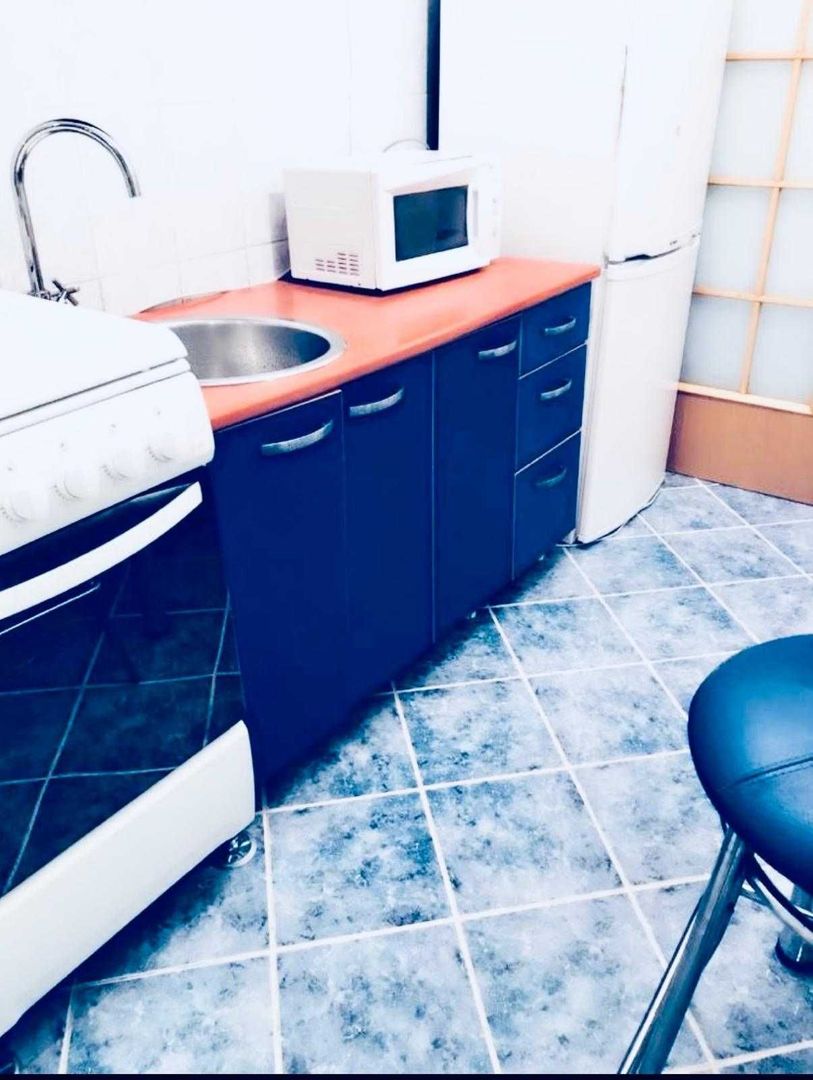 Apartament 2 camere metrou - Poză 3