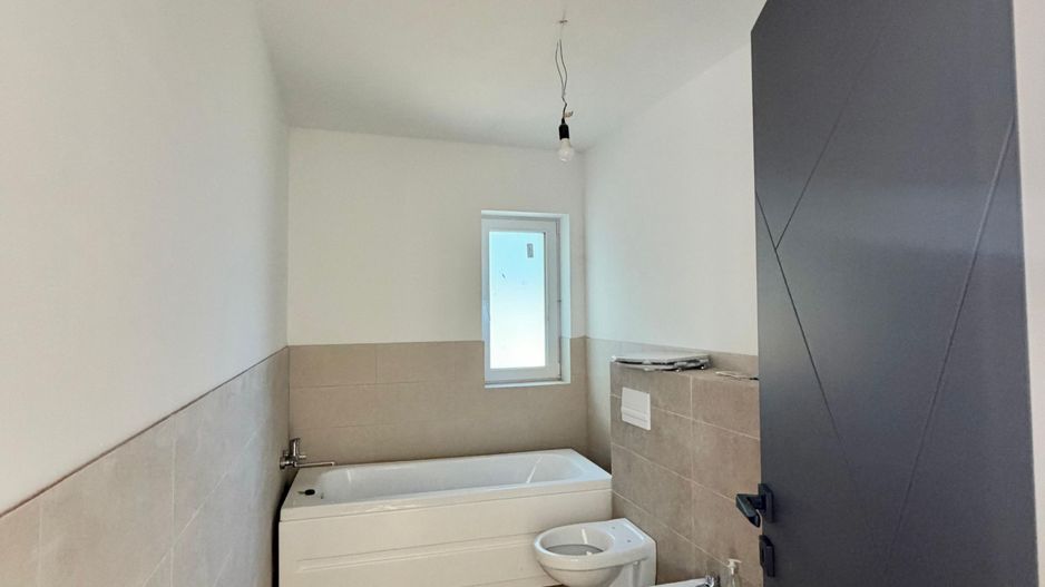 Casa individuala I 3 camere I 480 mp teren I Sanmihaiu Roman - Poză 6