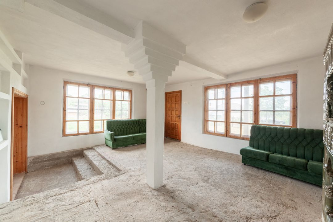 Casa +teren 1093 mp Domnesti-Arges cu o panorama superba! - Poză 9
