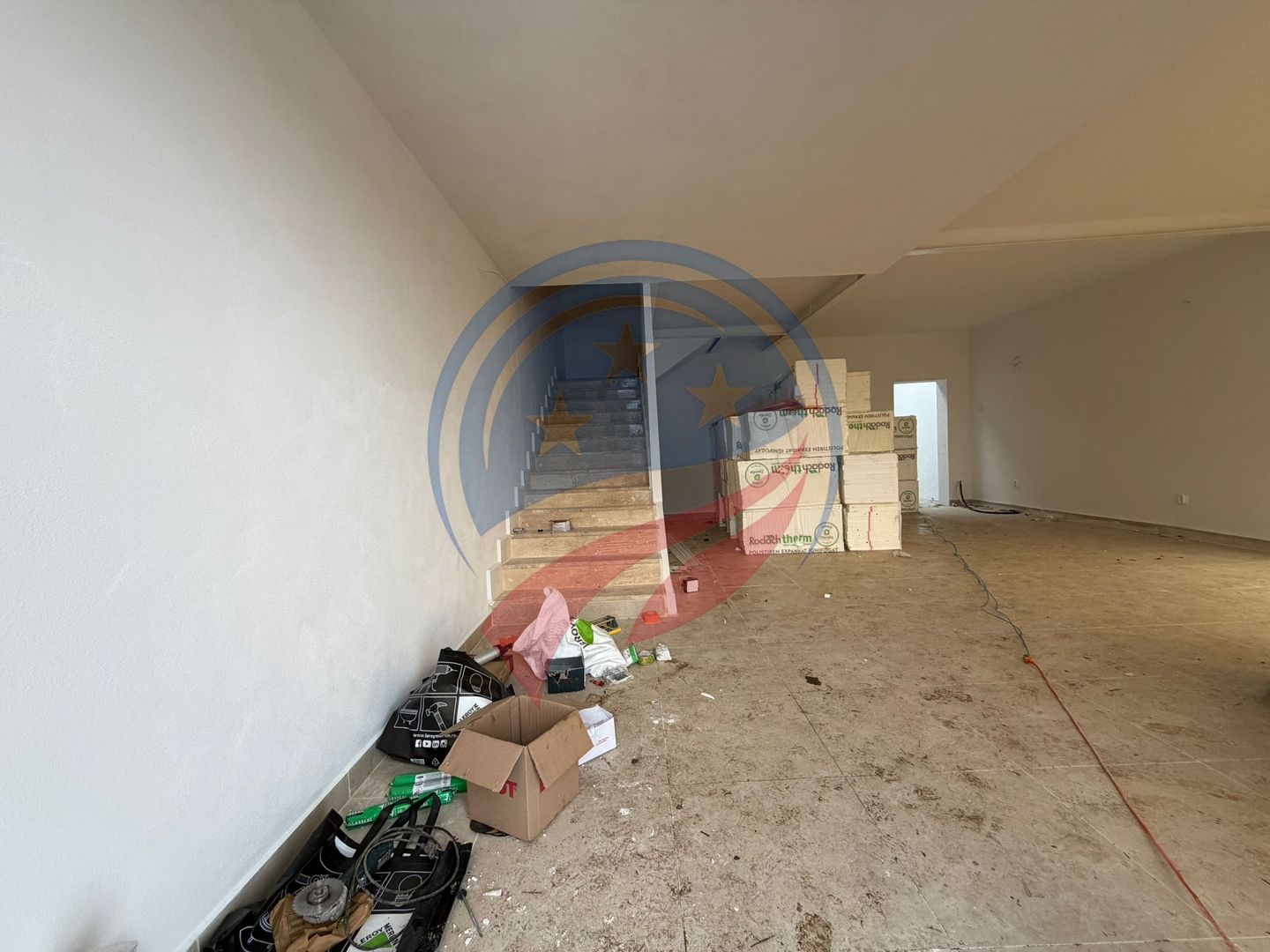 HALA SHOWROOM CENTURA NORD CALITATE SUPERIOARA - Poză 3