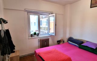 De vanzare apartament 2 camere, zona industriala - Poză 4