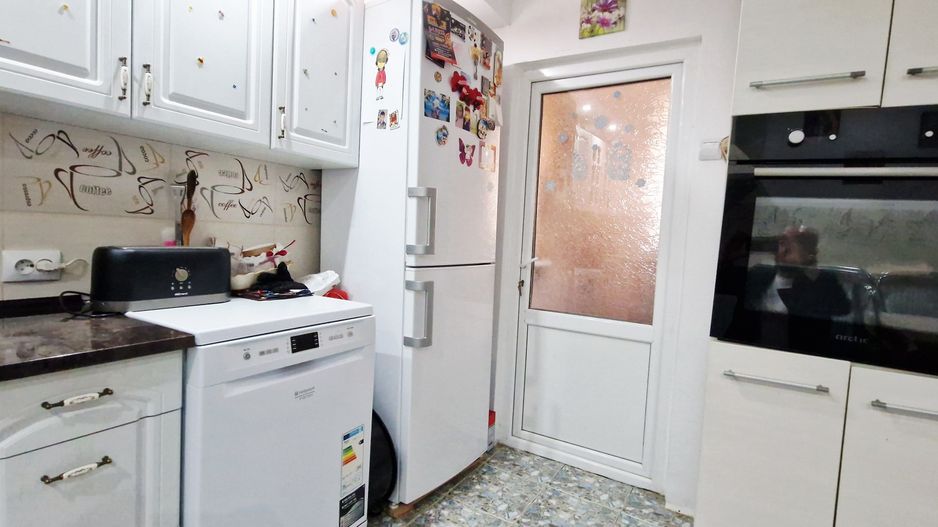 Casă individuală spațioasă | Bragadiru | Constructie 2016 - Poză 14