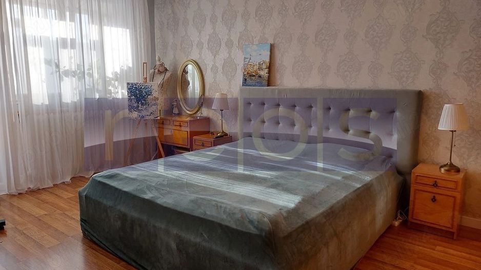 VANZARE 3 CAMERE DECOMANDAT DECEBAL - BABA NOVAC - Poză 3