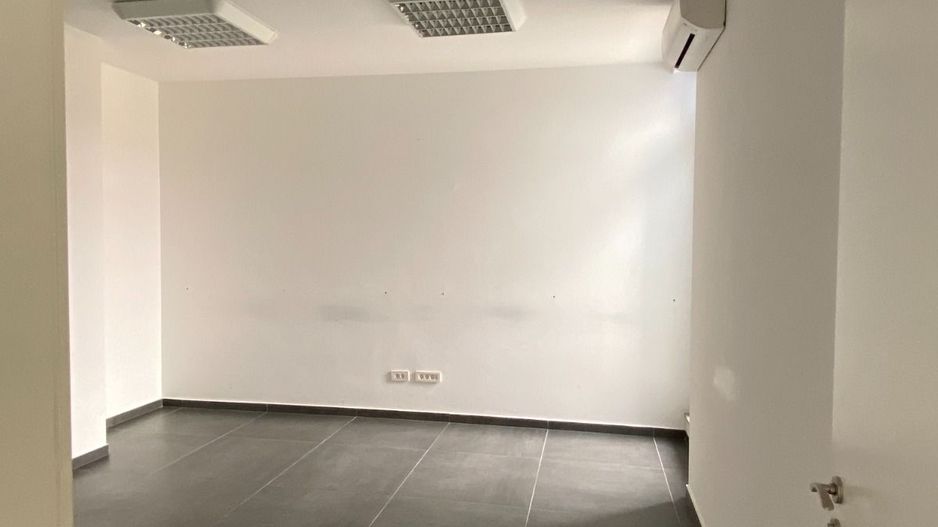 Spațiu Birouri Dumbrăvița - Poză 13