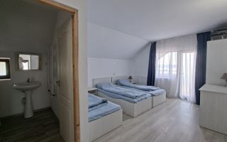 Casă-Pensiune Agroturistica spatioasa P+M Budeasa cu vedere la lac - Poză 12