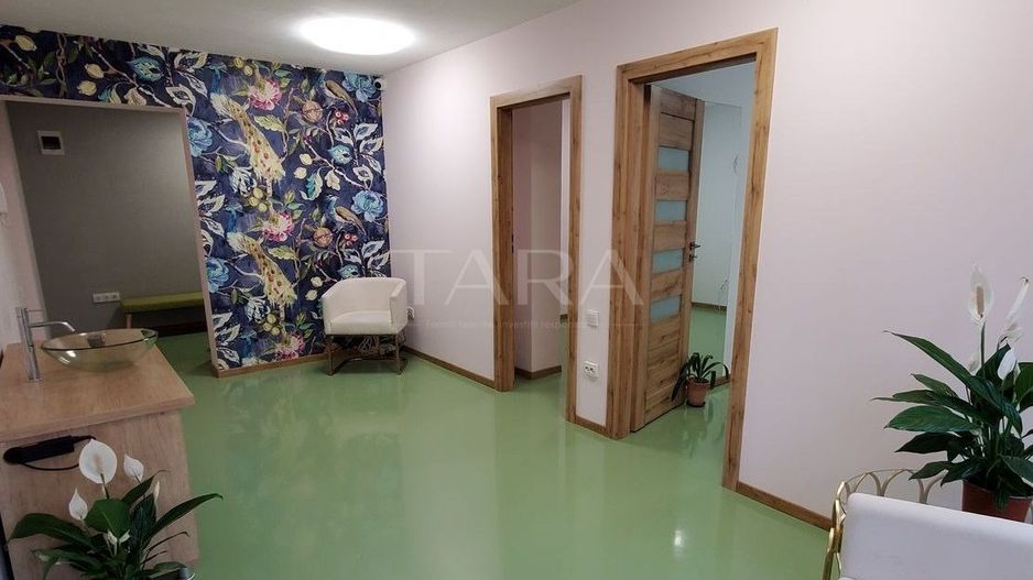 Apartament 2 camere, decomandat, zona centrală, Cluj-Napoca. - Poză 1