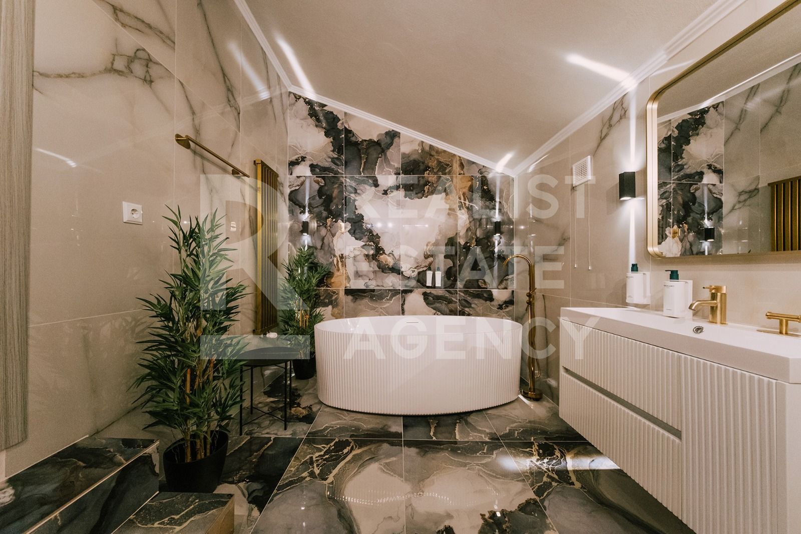 Boutique Luxury Retreat + Restaurant, Prahova - Poză 18