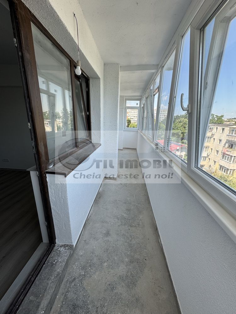 Apartament 4 camere, 109 mp,loc de parcare Tatarasi 220000 euro - Poză 6