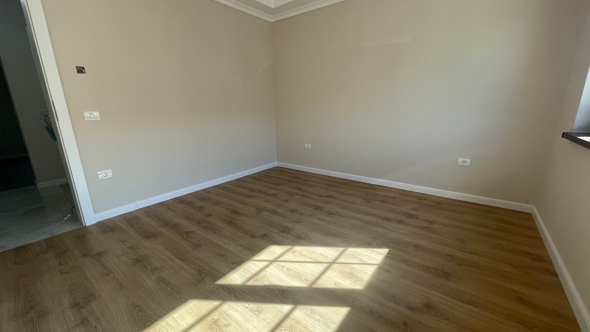 Duplex frumos si finisat modern in zona Mehala - Poză 9