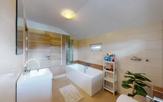Vila Cernica 4 camere 3 bai,3 terase - Poză 21