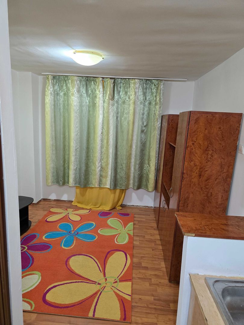 BRASADAS vinde garsoniera in Micro 16 la etajul 4/4. - Poză 1