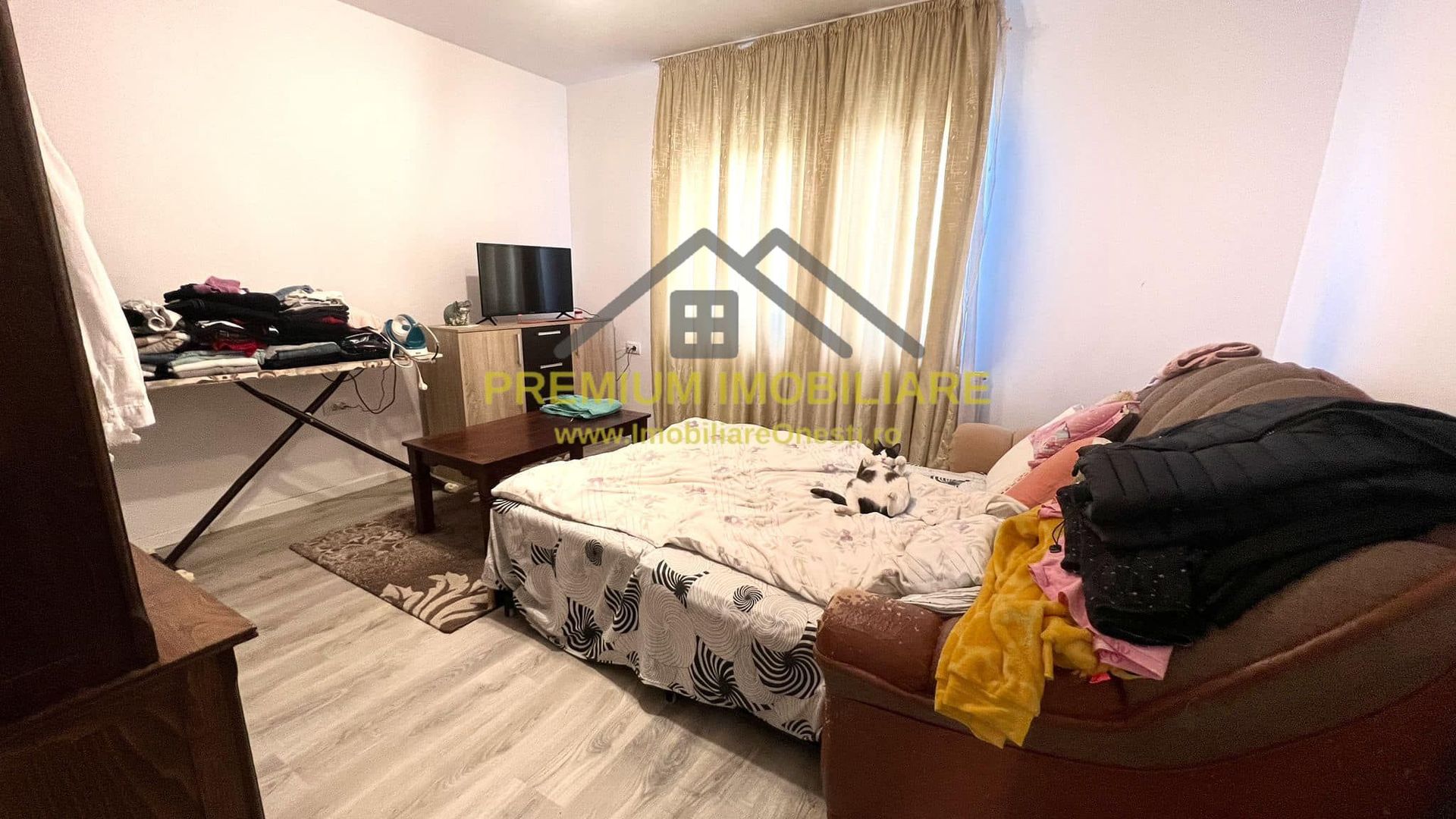 Vila de vanzare Onesti - Cartier Andrasesti - Poză 6