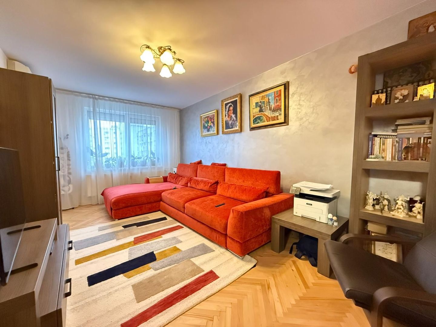 APARTAMENT 3 CAMERE RENOVAT COMPLET 2024 | ETAJ INTERMEDIAR | ZONA BABA NOVAC - Poză 1