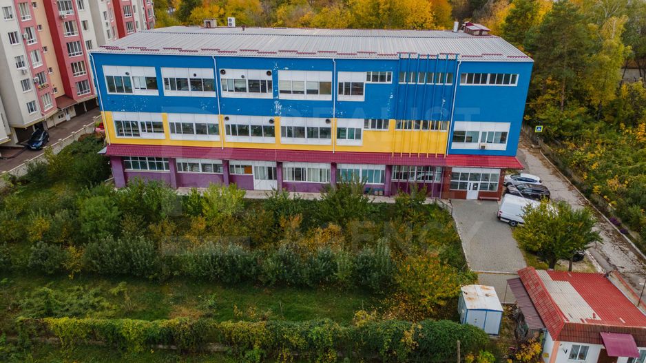 Chirie, spațiu industrial, 3000 mp, str. Sprîncenoaia, Centru - Poză 33